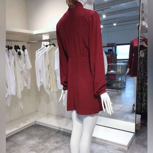 US 6/8 Saint Laurent Tie-Neck Silk Dress NWOT - Picture 14 of 14